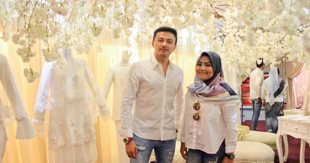 JOVIAN MANDAGIE RTW Bridal Jovian White is Available now